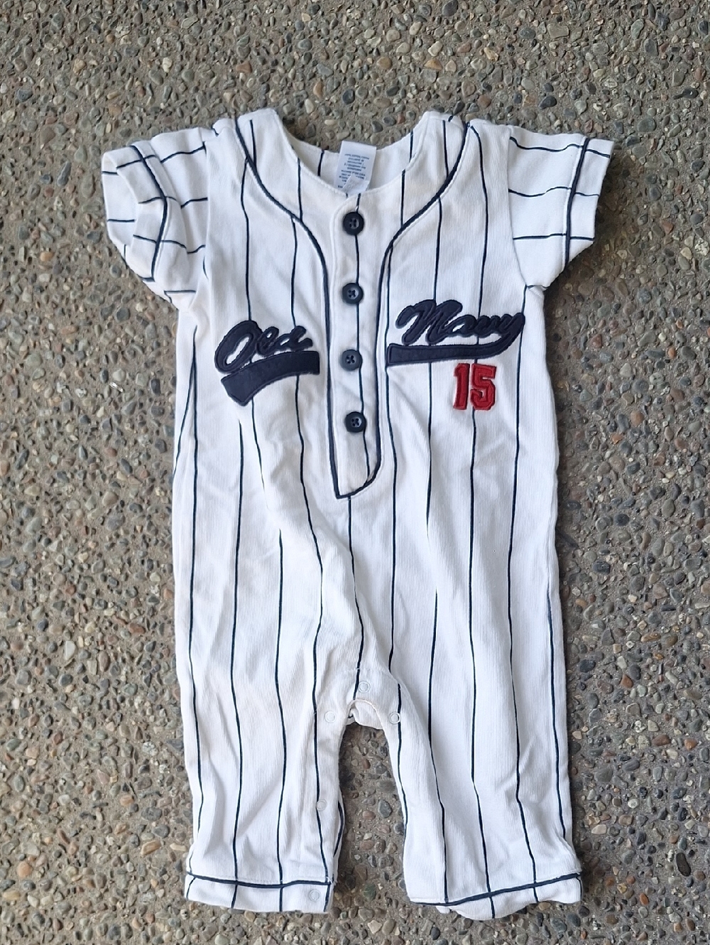 Vintage Old Navy Baby Striped Baseball Onesie Black & White 3-6 Months Y2k